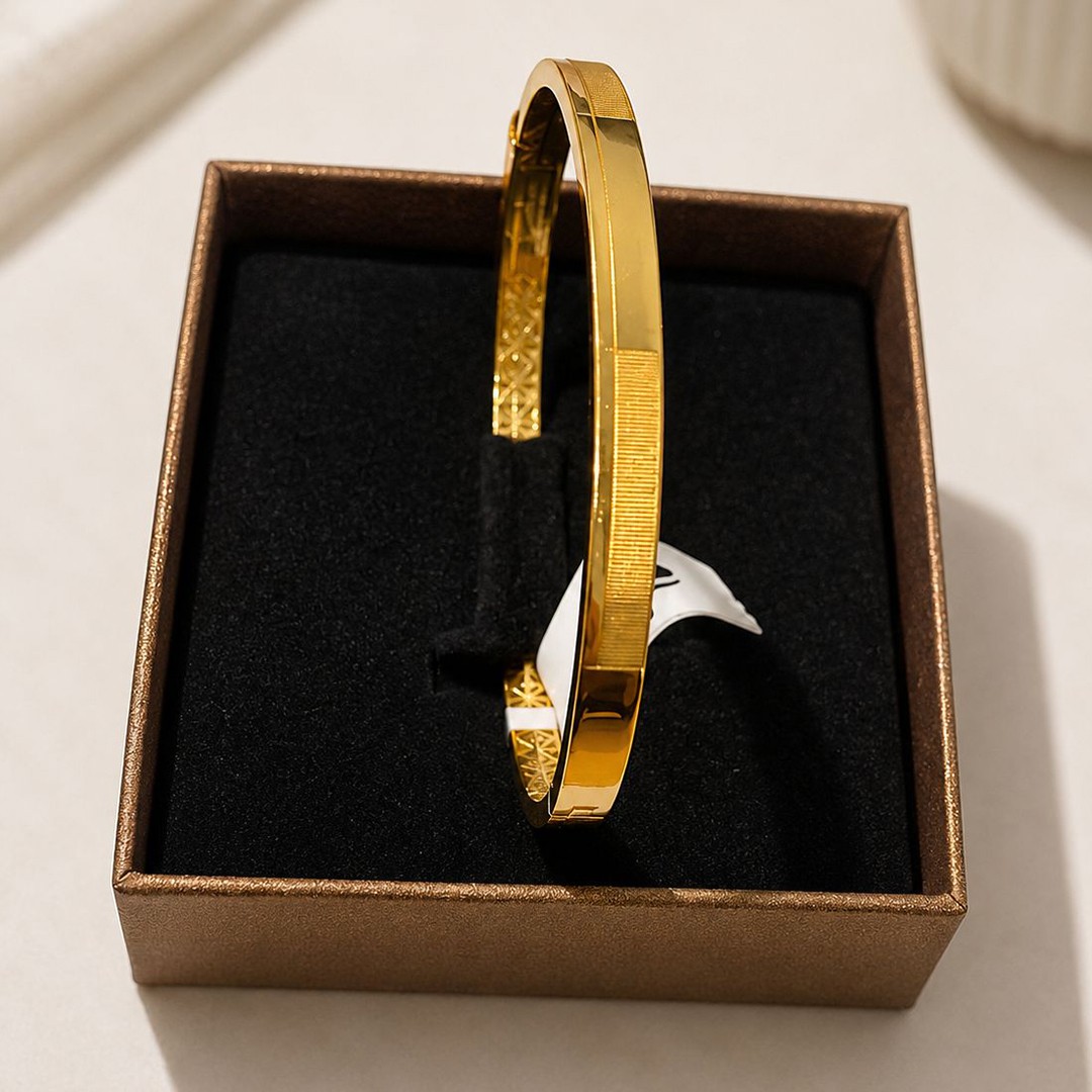 Golden Aura Bracelet
