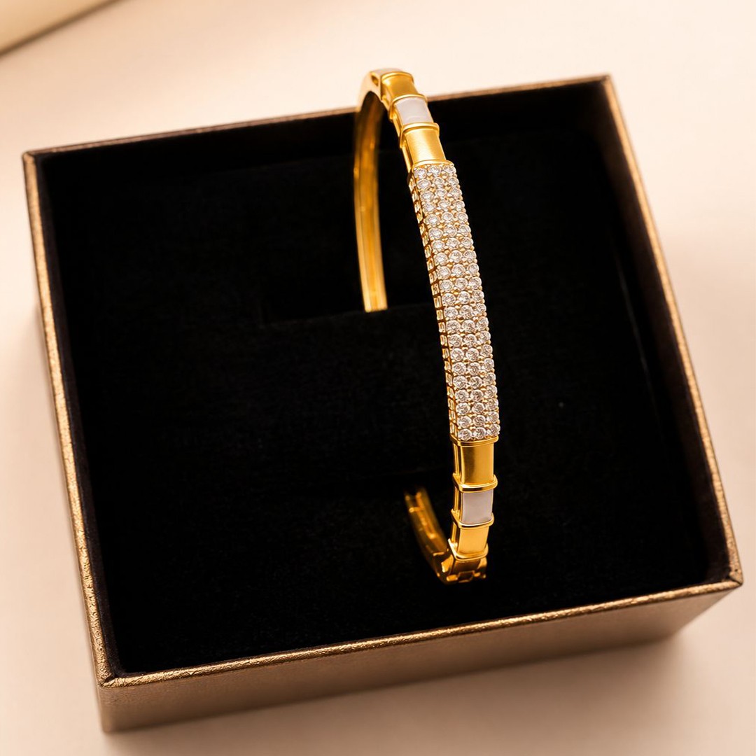 Golden Spark Bracelet