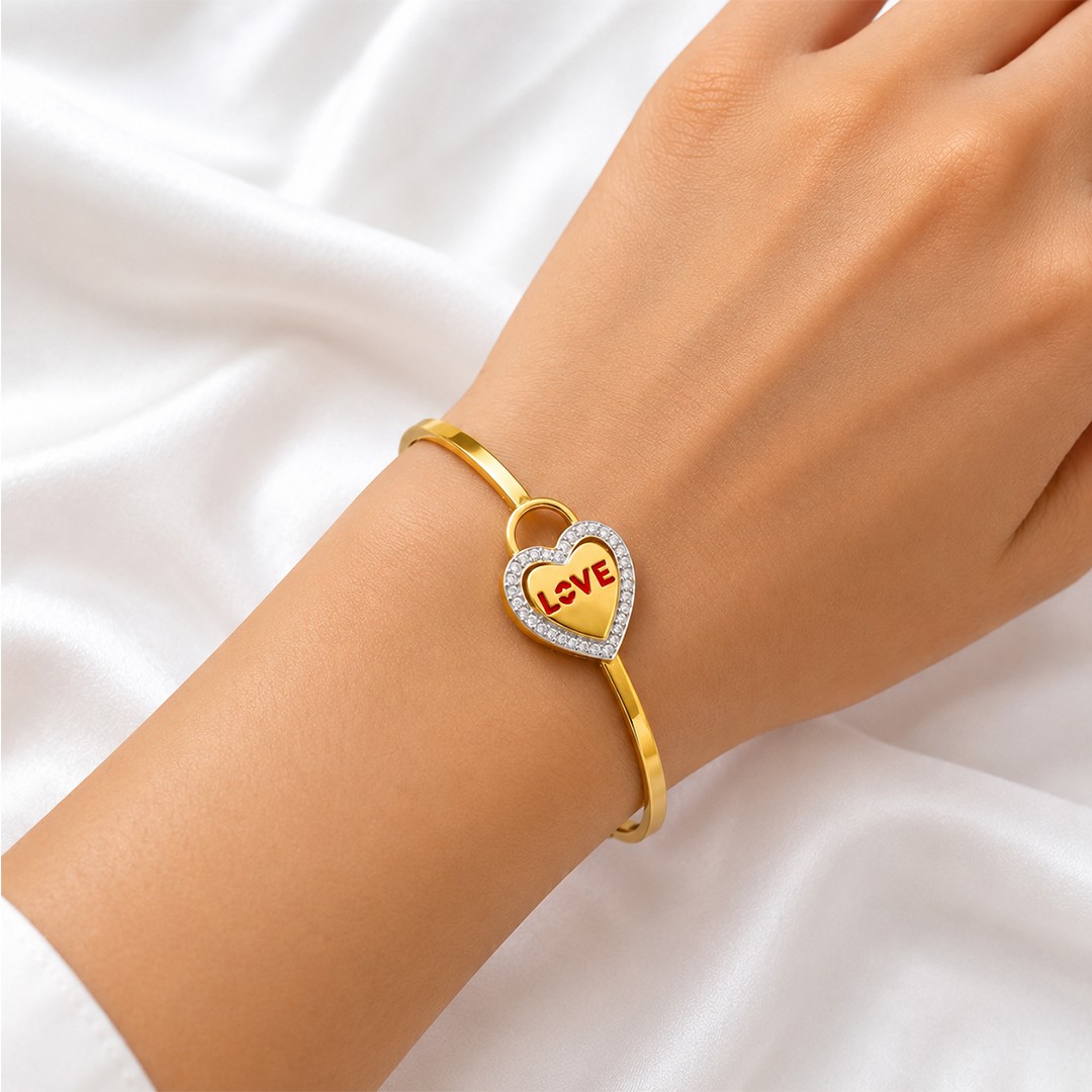 Love Heart Gold Bracelet